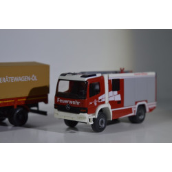 Rietze H0 MB Actros tűzoltó